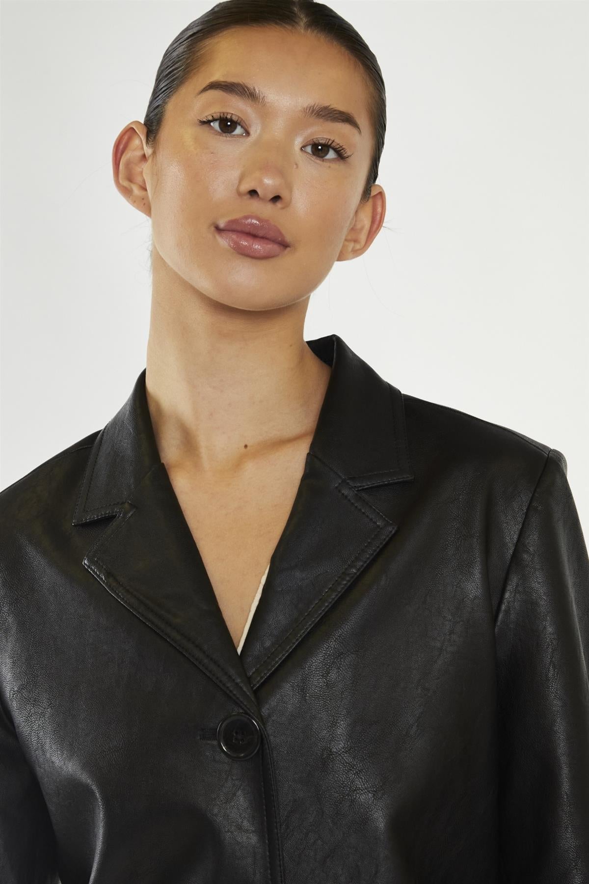 smart stylish blazers By Glamorous