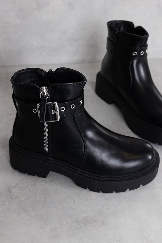 Black Chunky Buckle Chelsea Boots