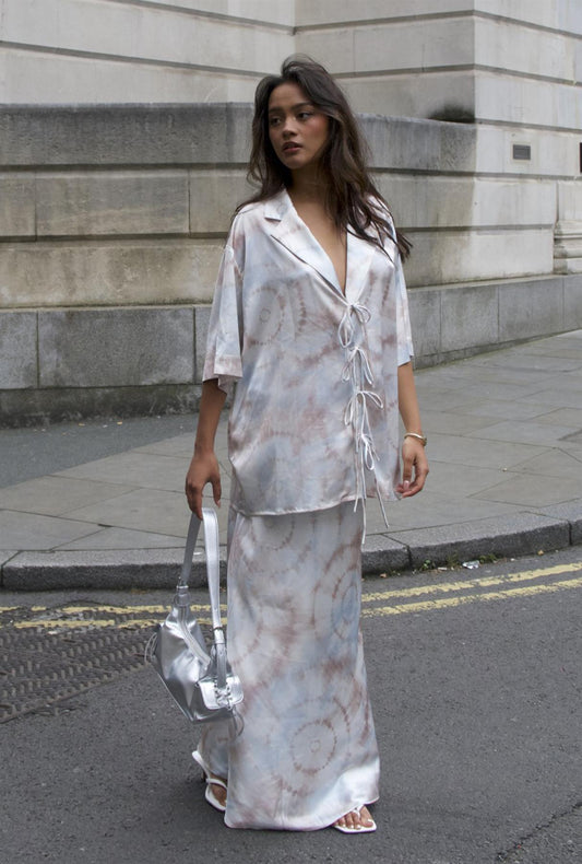 Beige-Grey-Watercolour Short-Sleeves-Tie-Front- Blouse