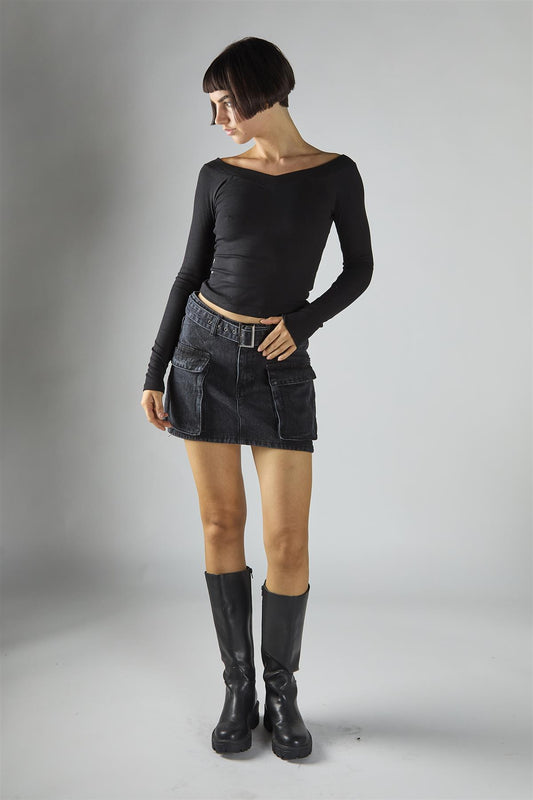 Black Wide-V-Neck-Ribbed Long sleeve-Top