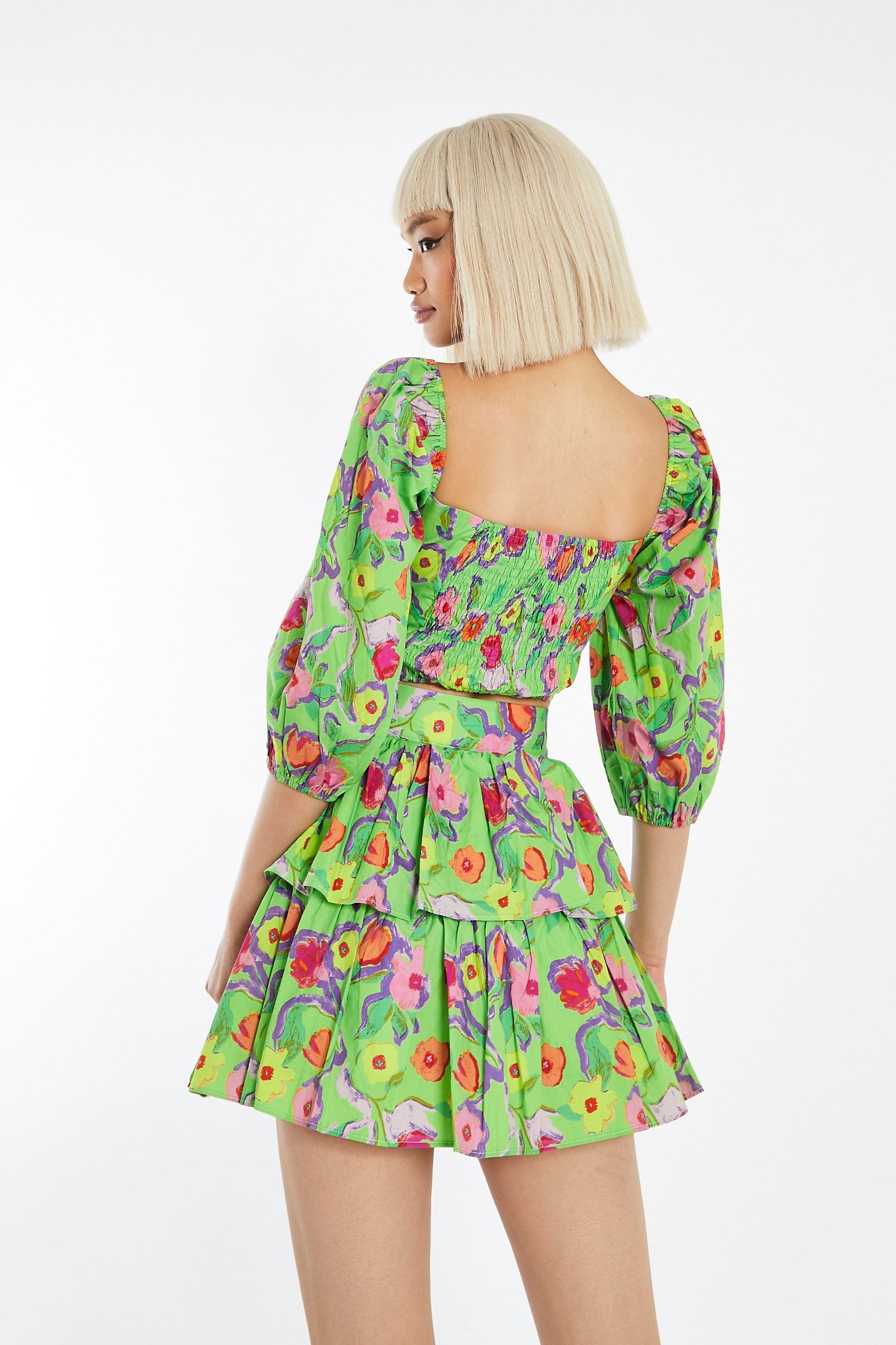 Neon-Green Floral Twist Front Puff Sleeve Crop-top