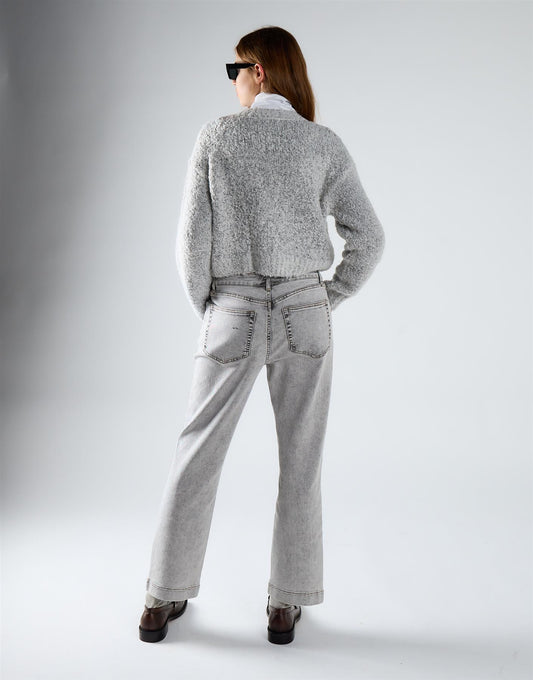 Light Grey Wash Straight Leg Cropped Jeans