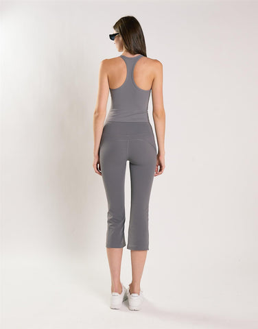 Agon Women's Dark Grey Cropped Flare Leggings