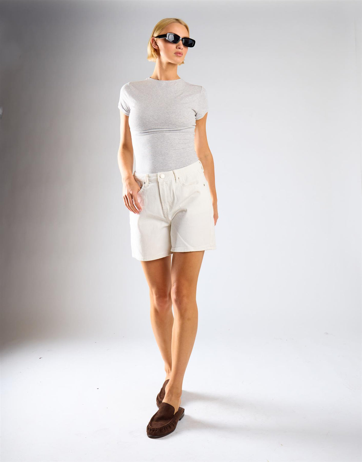 Mid Waist Loose Fit Denim Shorts - Ecru