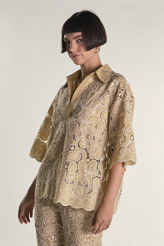 Sand Embroidered Flare Short Sleeve Shirt