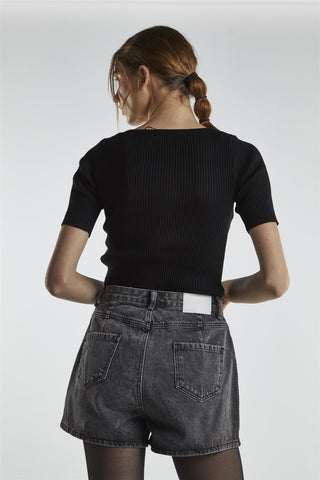 Black Cut-Out Crop-Top