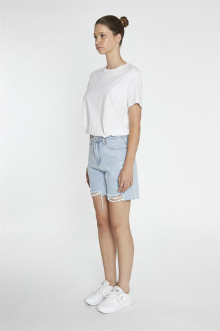 Light Blue-Wash Loose Fit Denim-Shorts