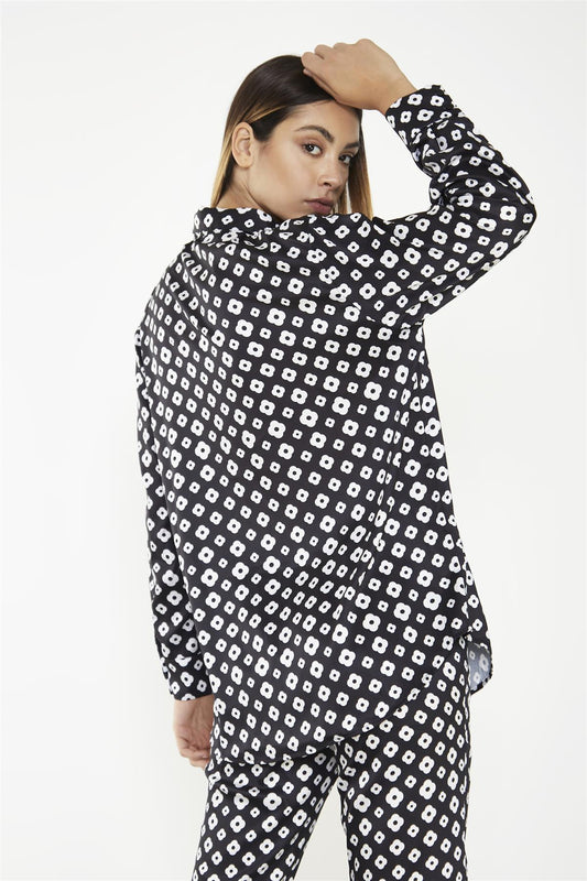 Mono-Geo Flower Classic-Shirt