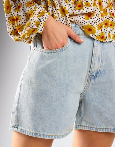 High Waist Rigid Denim Shorts - Light Vintage Wash