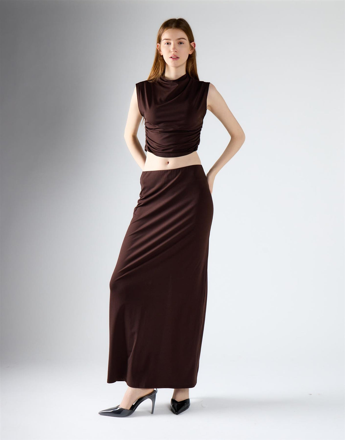 Brown Ruched Mock-Neck Sleeveless Crop Top
