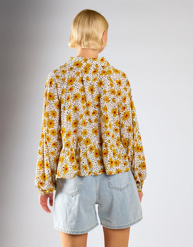High Waist Rigid Denim Shorts - Light Vintage Wash