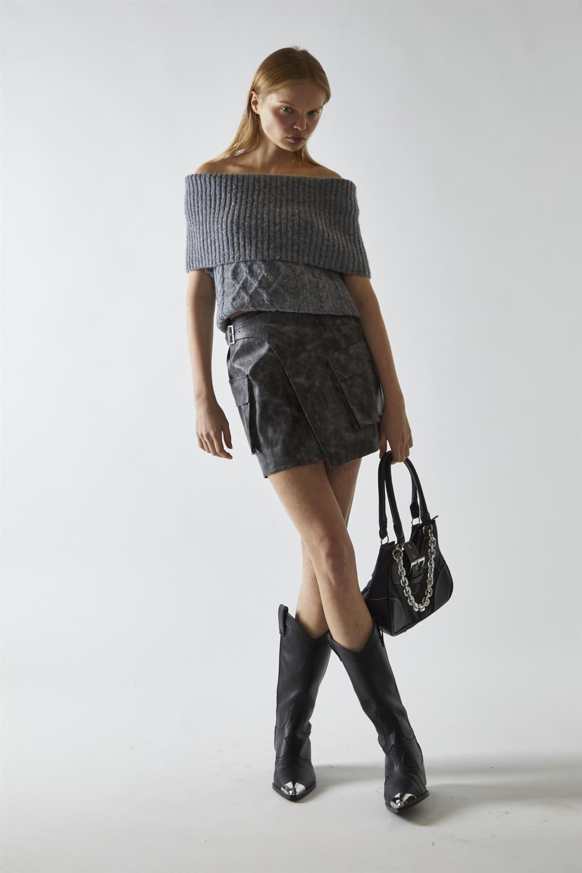 Black-Marble PU Wrap Cargo Mini-Skirt