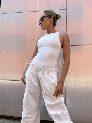 Off-White Scoop-Neck Bodysuit