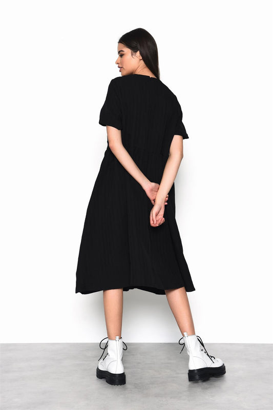 Black Jacquard Crew Neck Short Sleeve Midi Dress