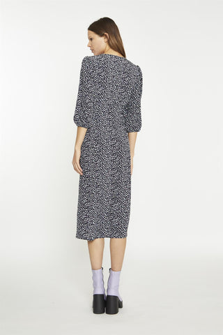 Black-Mini-Leopard-White Contrast-Collar Midi-Dress