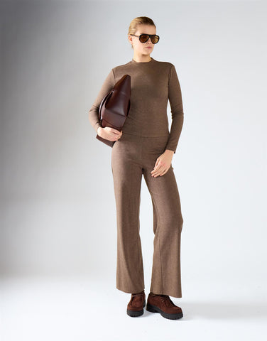 Brown Rib Fitted Long-Sleeves Crewneck Top