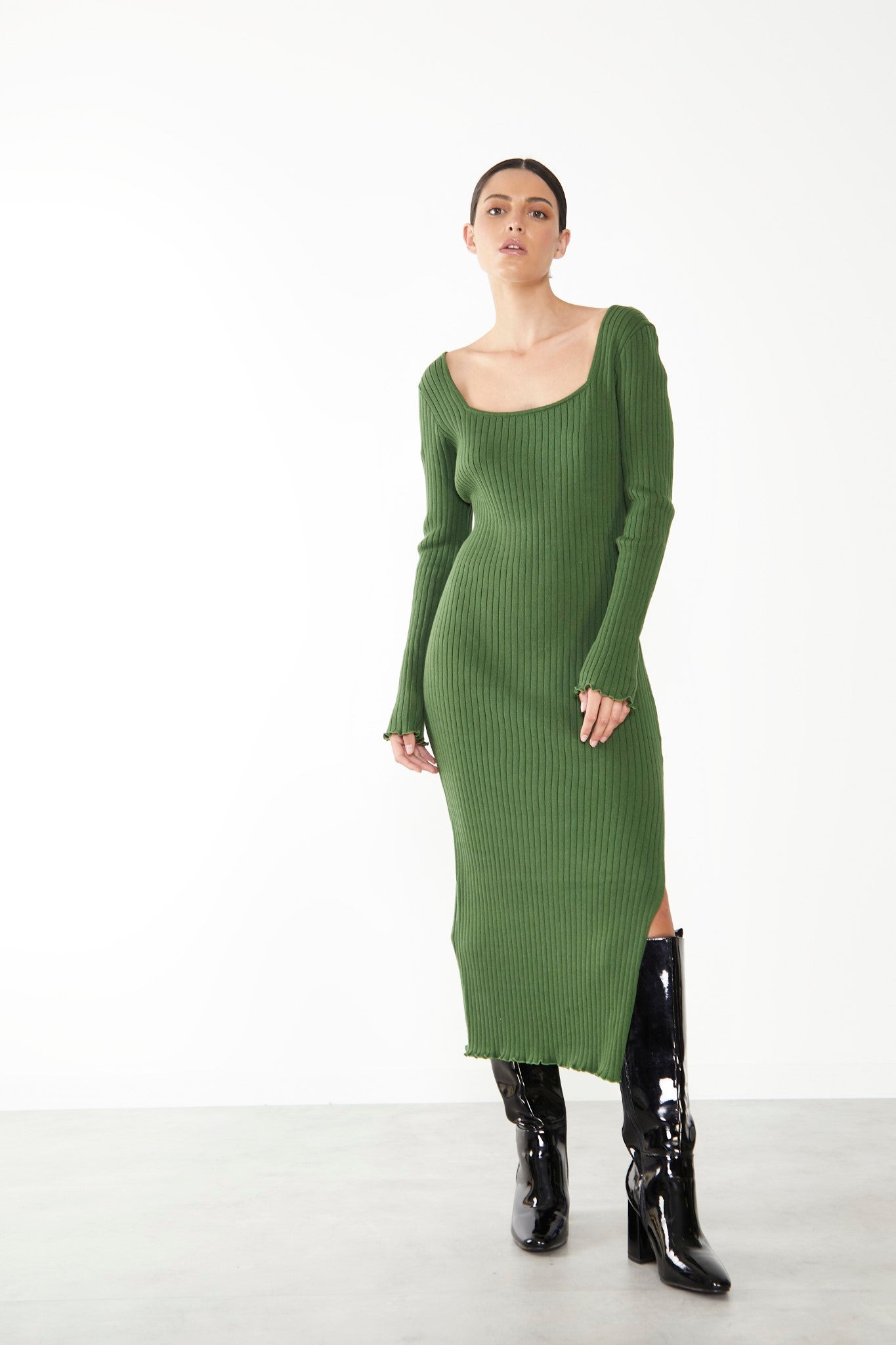 Glamorous Care Green Ribbed Long Sleeve Midi Dress