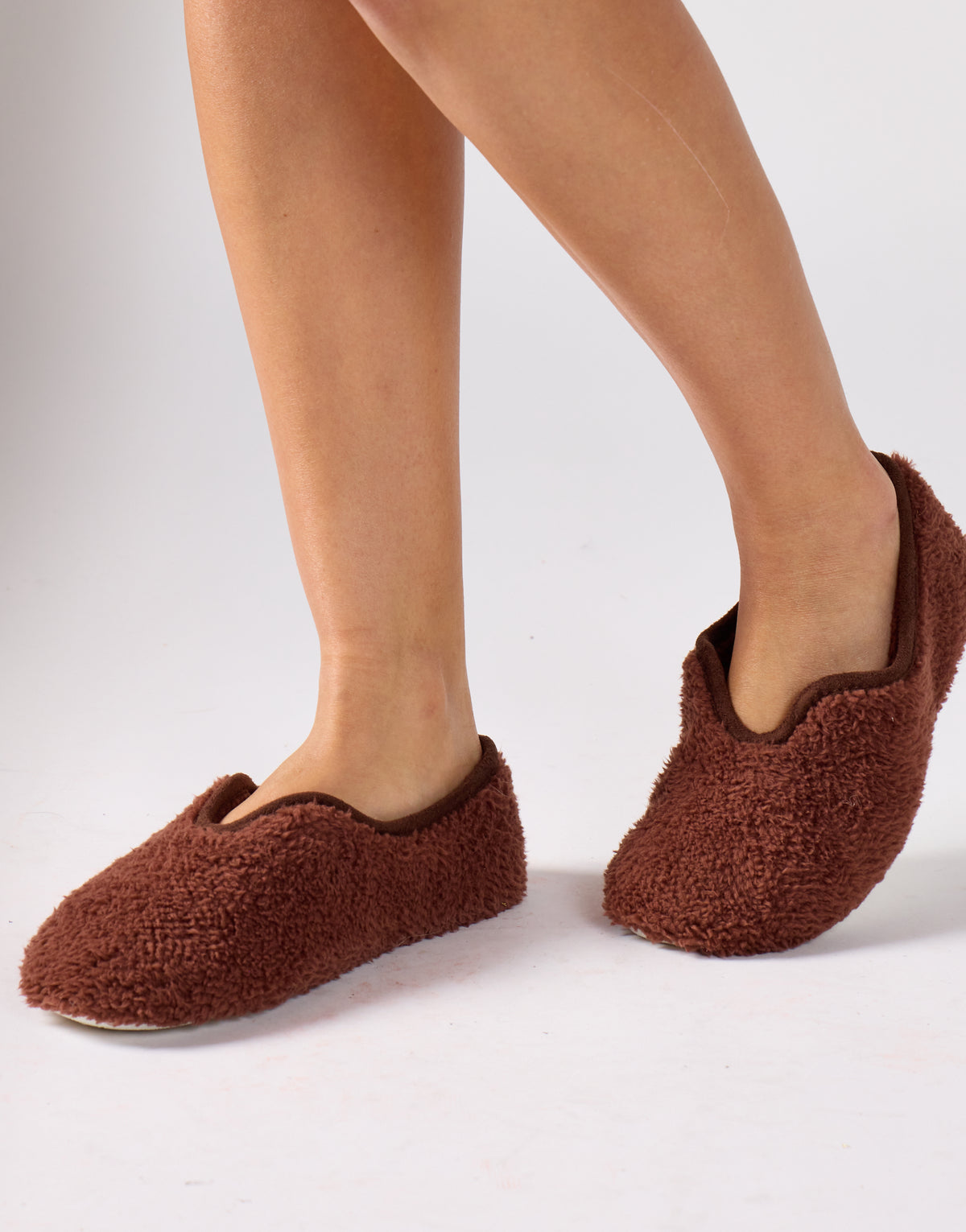 Mocha fluffy slippers