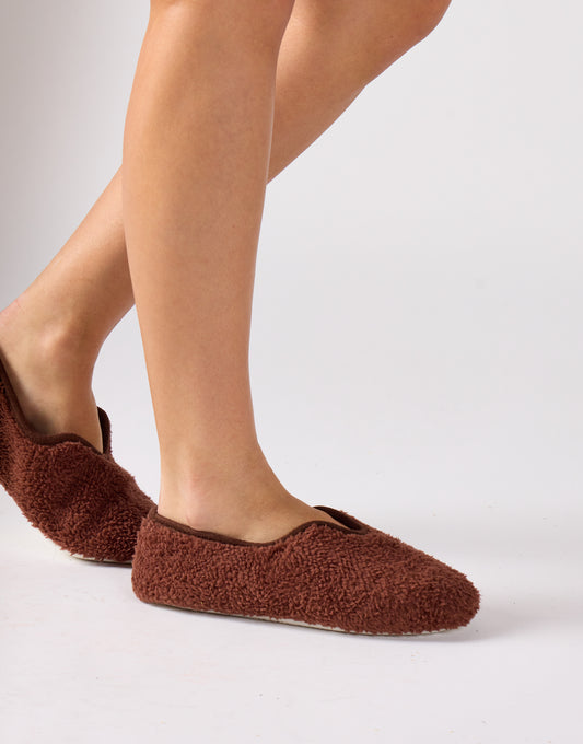 Mocha fluffy slippers