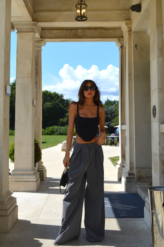 View All Trousers - Glamorous