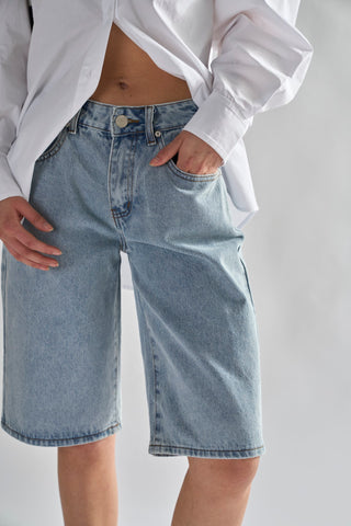 Dirty-Vintage Blue Denim Long -Shorts