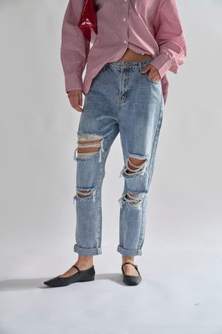 Light Vintage Wash Distressed Boyfriend Jeans.