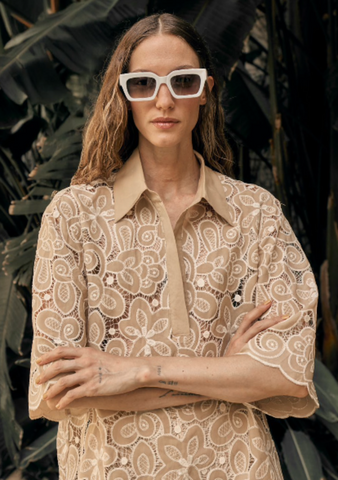 Sand Embroidered Flare Short Sleeve Shirt