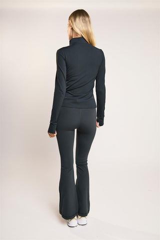 Signature Black Flare Leggings