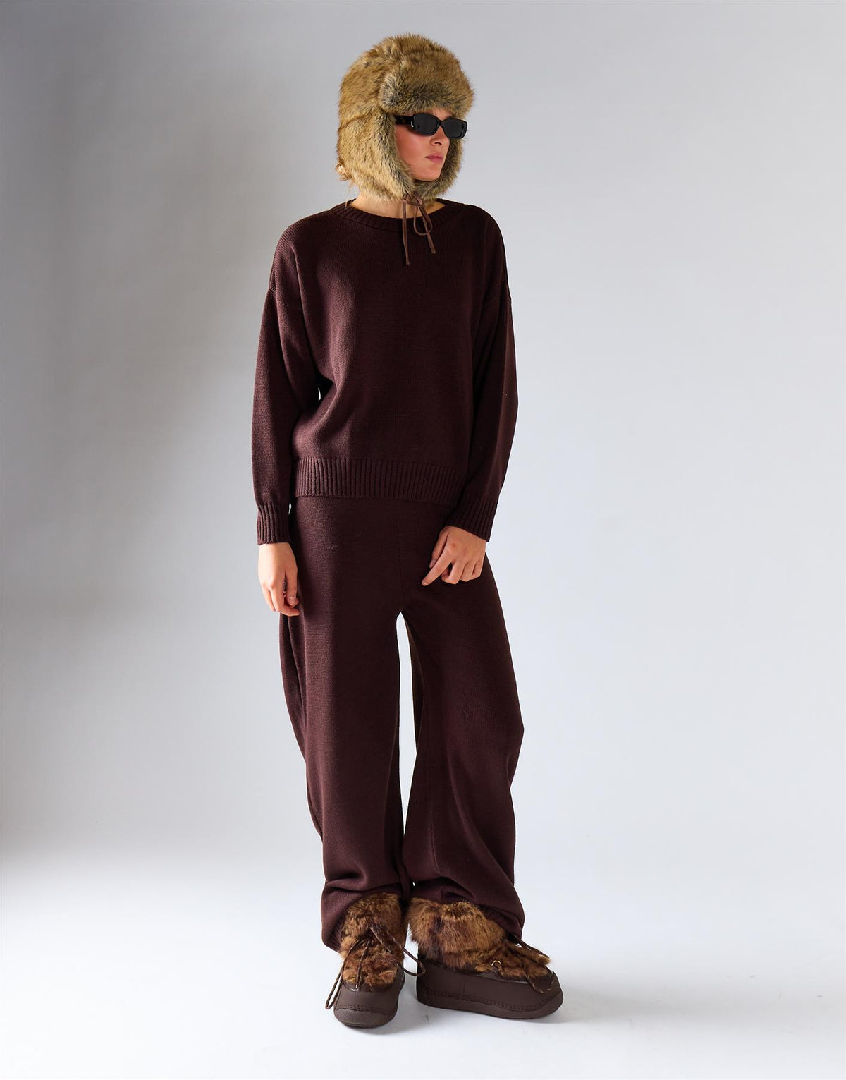 Walnut Knit Straight-Leg Trousers