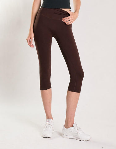 Agon Women's Brown High Waisted Cropped Leggings