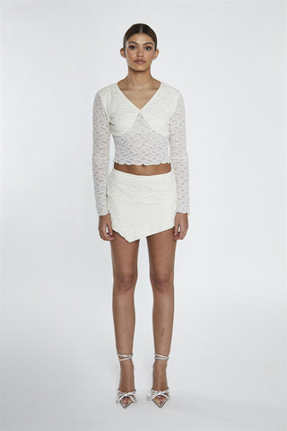 Low Waist Lace Mini Skirt in Cream Lace