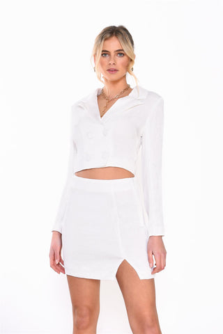 Off White Textured Blazer Crop-Jacket