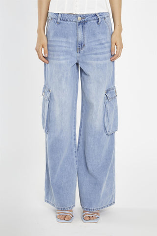 Light Stonewash Wide Leg Cargo Jeans