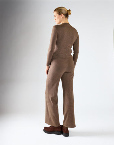 Brown Rib Fitted Long-Sleeves Crewneck Top