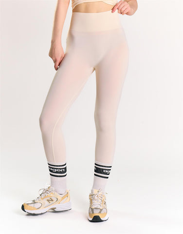 Agon Women's White Activewear Leggings