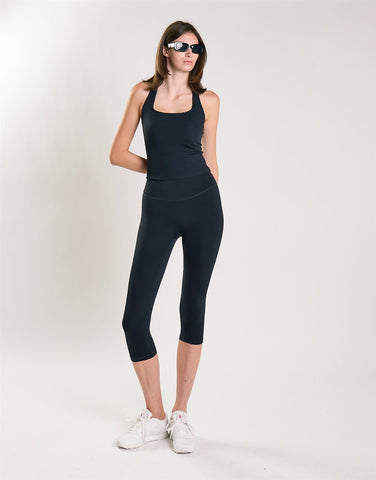 Agon Women's Black High Waisted Cropped Leggings