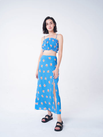Glamorous Care Blue Orange Floral Crop Top