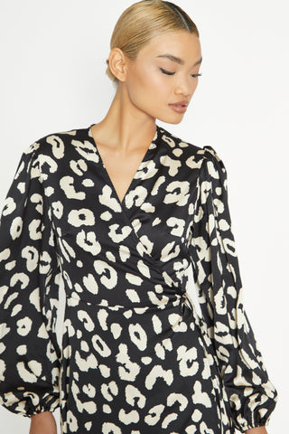 Glamorous Black Cream Large Leopard V Neck Long Sleeve Wrap Dress