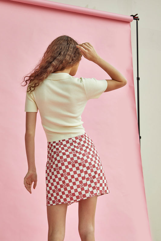 Glamorous Rose Checkerboard Flower High-Waisted Mini Skirt with front Side Split